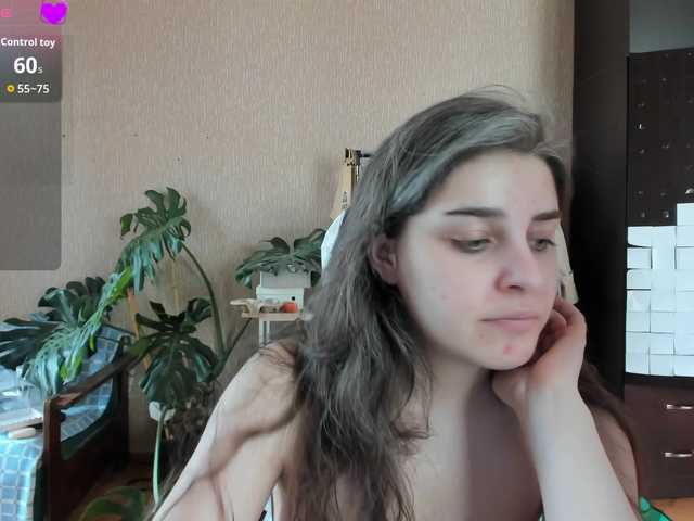 Roselina live cam on BongaCams
