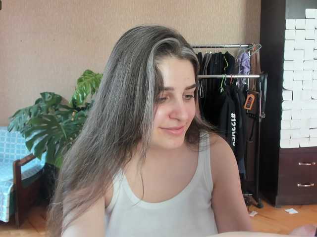 Roselina live cam on BongaCams