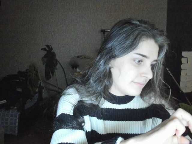 Roselina live cam on BongaCams