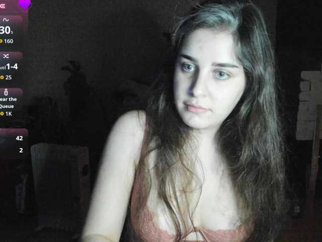 Roselina live cam on BongaCams