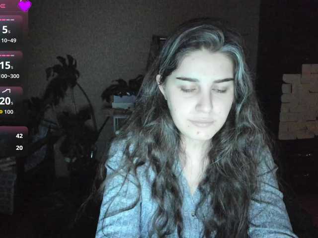 Roselina live cam on BongaCams