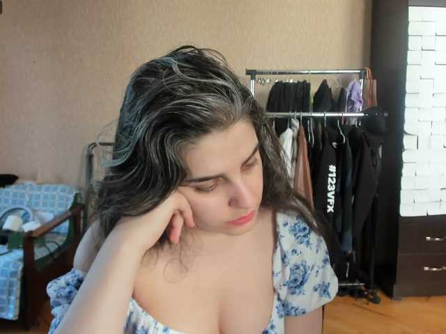 Roselina live cam on BongaCams