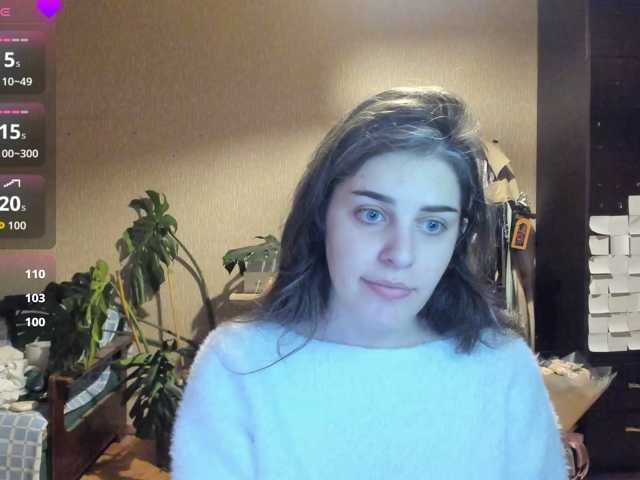 Roselina live cam on BongaCams