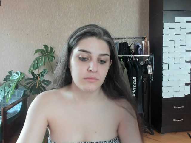 Roselina live cam on BongaCams