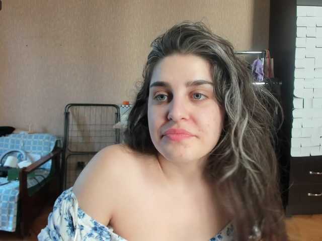Roselina live cam on BongaCams