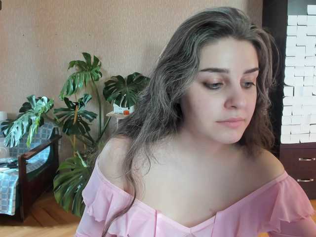 Roselina live cam on BongaCams