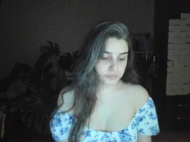 Roselina live cam on BongaCams