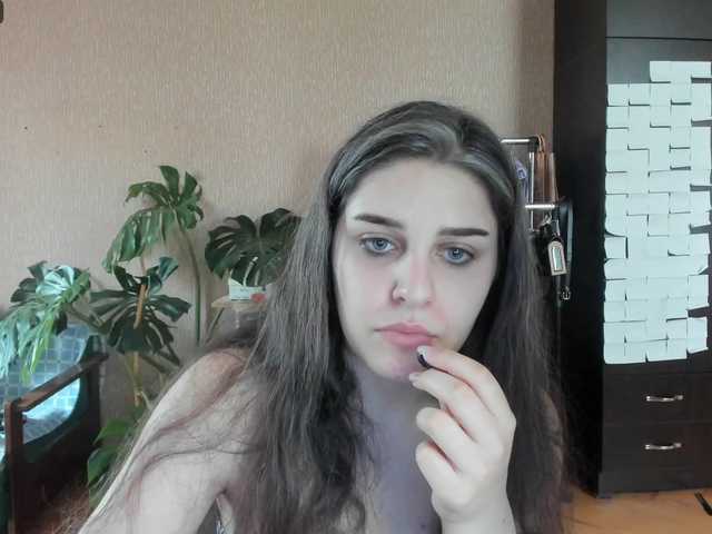 Roselina live cam on BongaCams