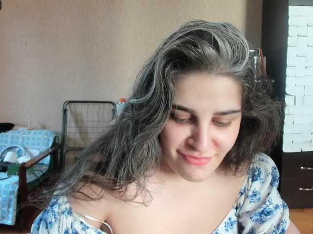 Roselina live cam on BongaCams