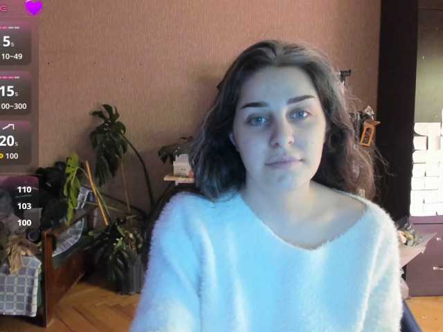 Roselina live cam on BongaCams
