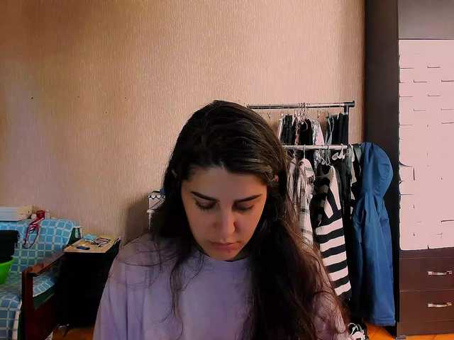 Roselina's BongaCams show and profile