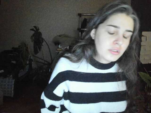 Roselina live cam on BongaCams
