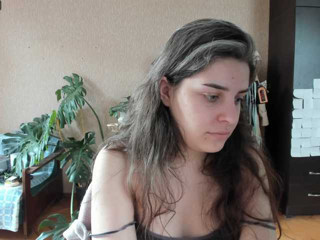 Roselina live cam on BongaCams