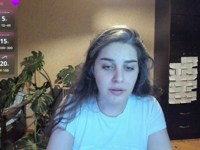 Roselina live cam on BongaCams