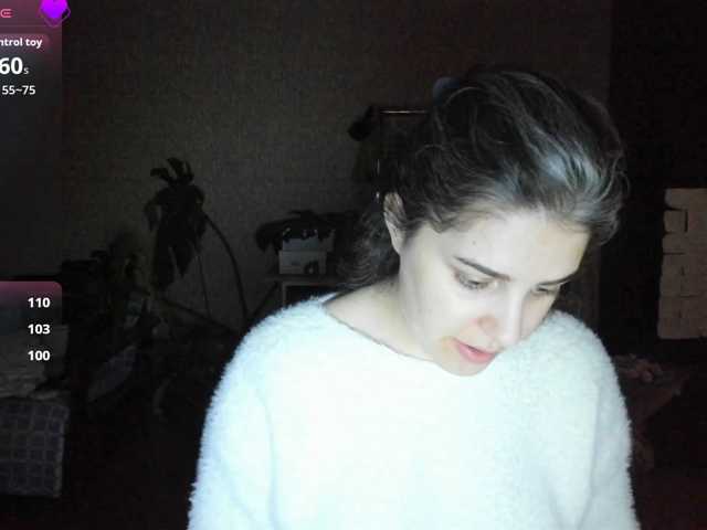 Roselina live cam on BongaCams