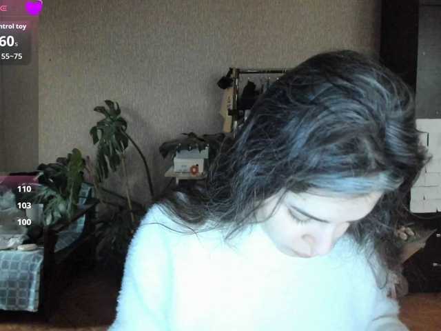Roselina live cam on BongaCams