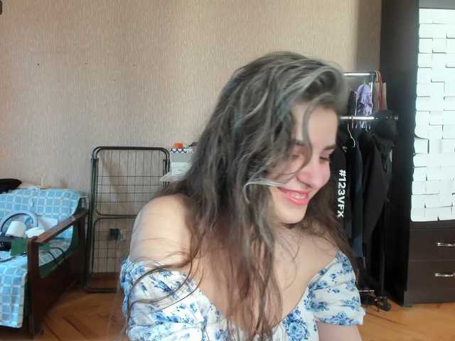 Roselina live cam on BongaCams