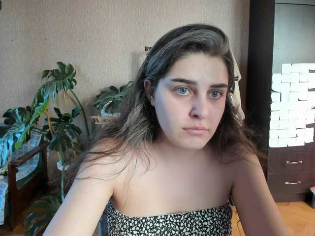 Roselina live cam on BongaCams