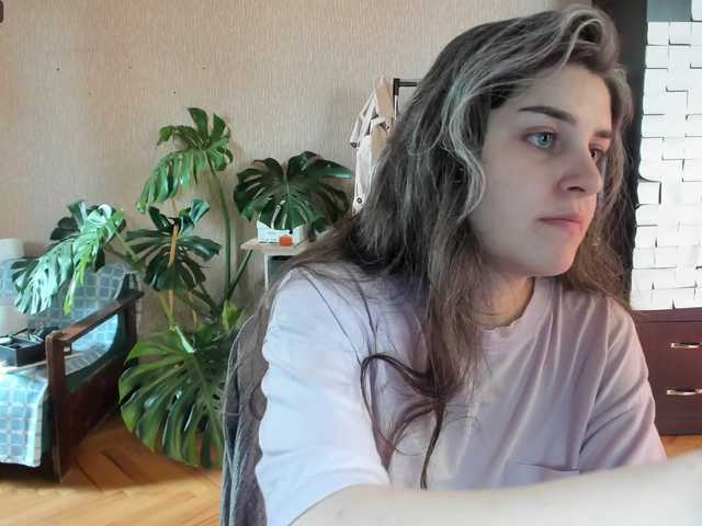 Roselina live webcam show