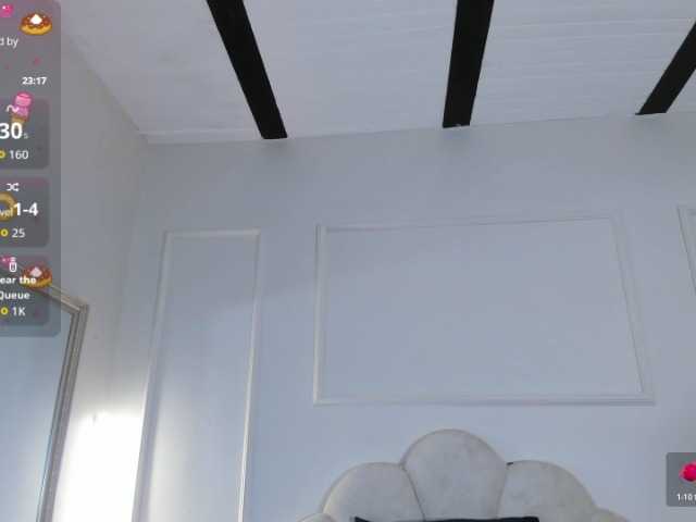 Candaceowens live cam on BongaCams