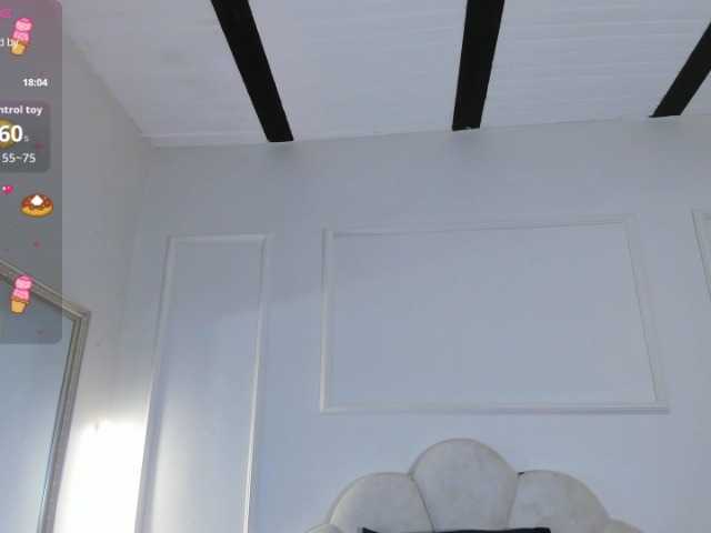 Candaceowens live cam on BongaCams