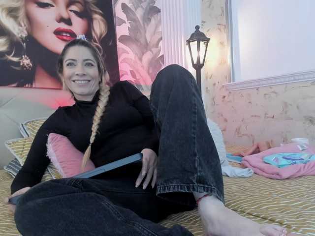 viktoria-davis