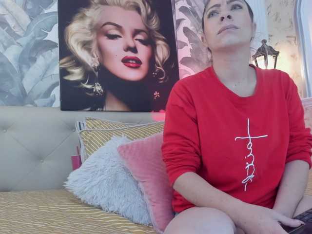 viktoria-davis live cam preview
