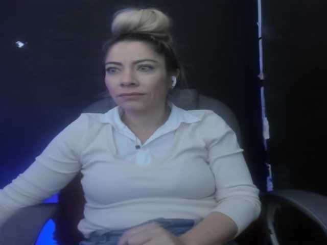 Viktoria-davis