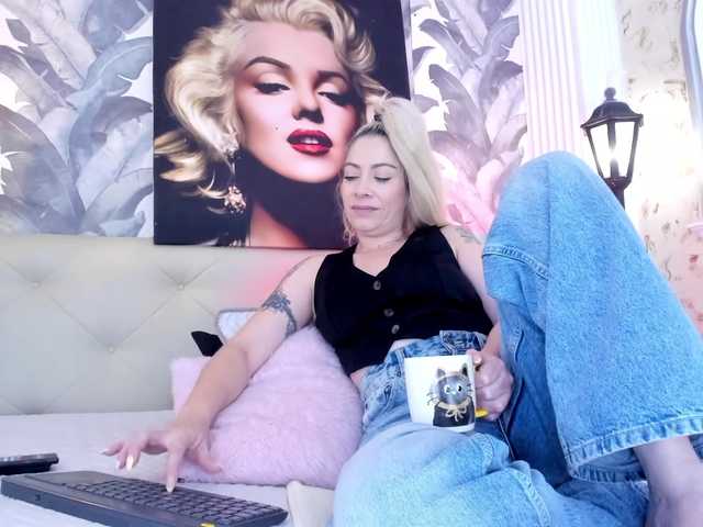 viktoria-davis cam en directo en BongaCams