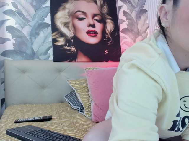viktoria-davis, en directo ahora en BongaCams