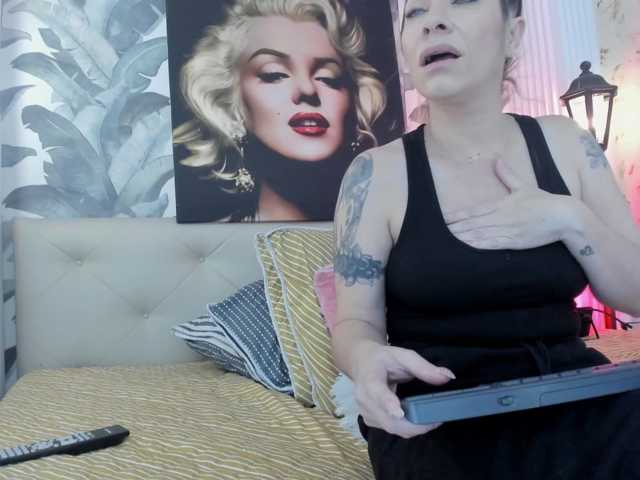 viktoria-davis, en vivo ahora en BongaCams