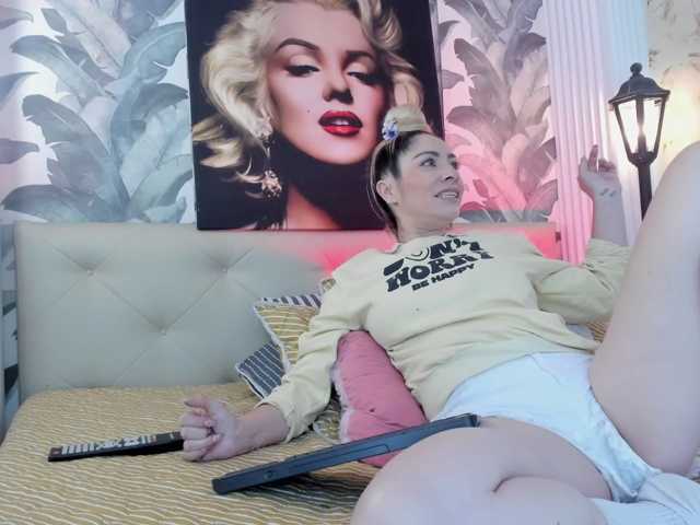 viktoria-davis, en directo ahora en BongaCams