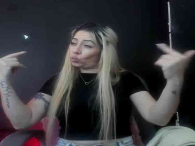 viktoria-davis webcam