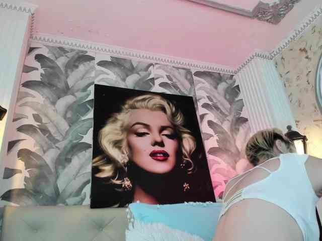 viktoria-davis webcam