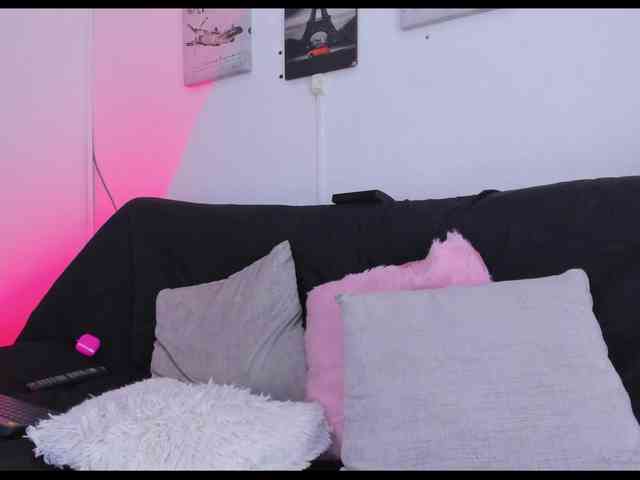 viktoria-davis webcam