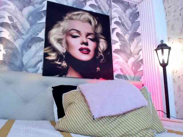 viktoria-davis webcam