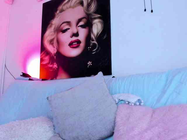 viktoria-davis webcam