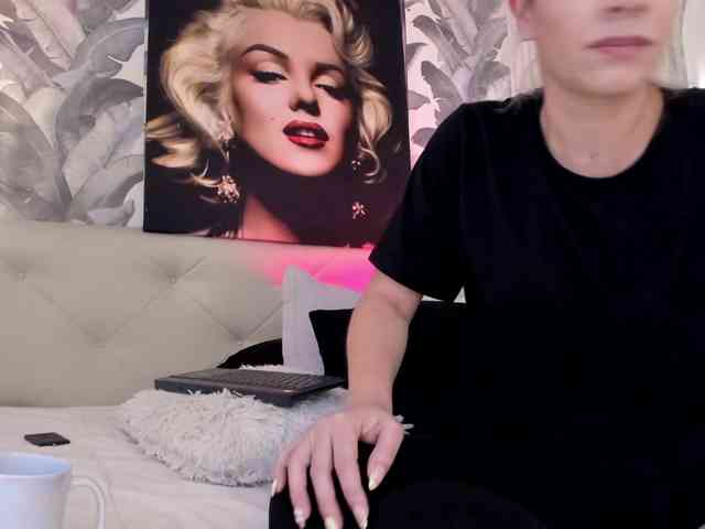 viktoria-davis webcam