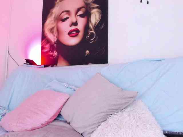 viktoria-davis webcam