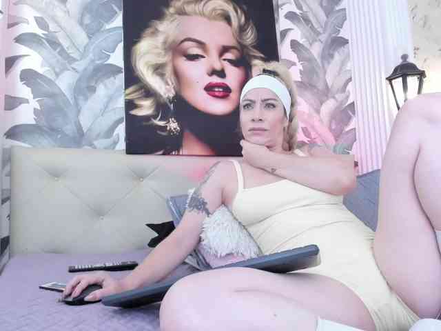 viktoria-davis webcam