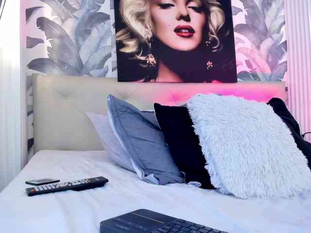 viktoria-davis webcam