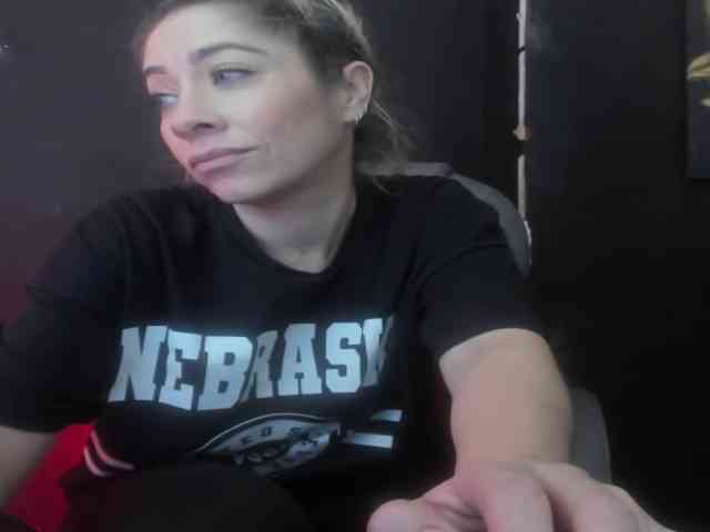 viktoria-davis webcam