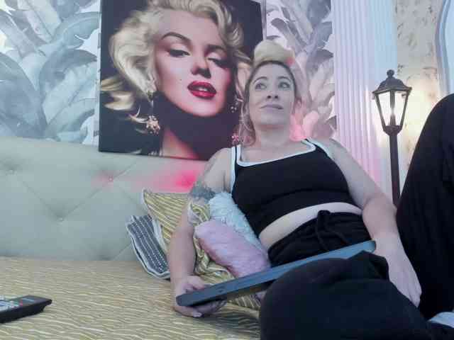 viktoria-davis webcam