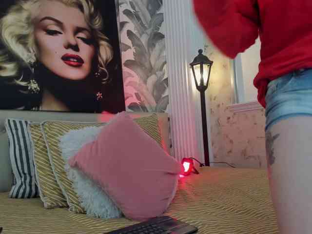 viktoria-davis webcam