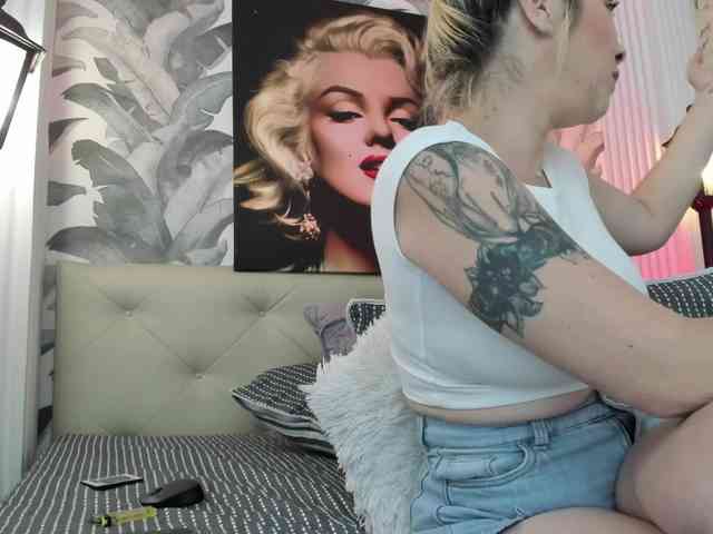 viktoria-davis webcam