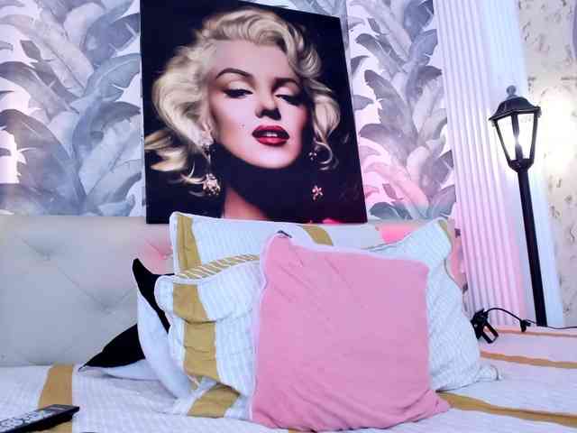 viktoria-davis webcam