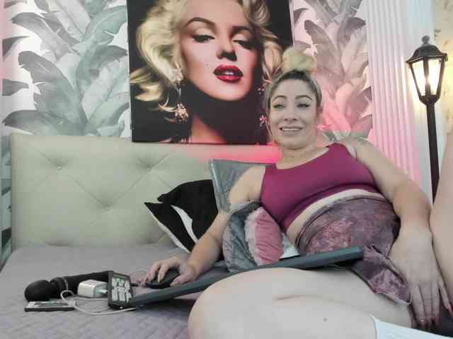 viktoria-davis webcam
