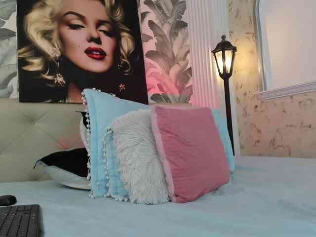 viktoria-davis webcam