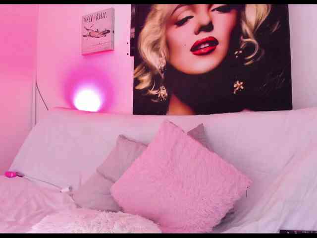 viktoria-davis webcam