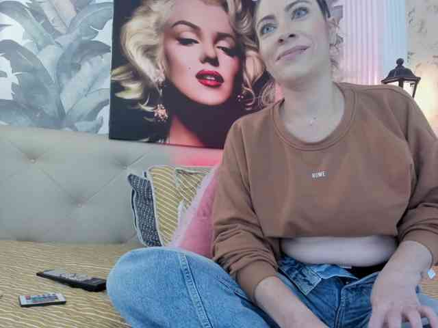 viktoria-davis webcam